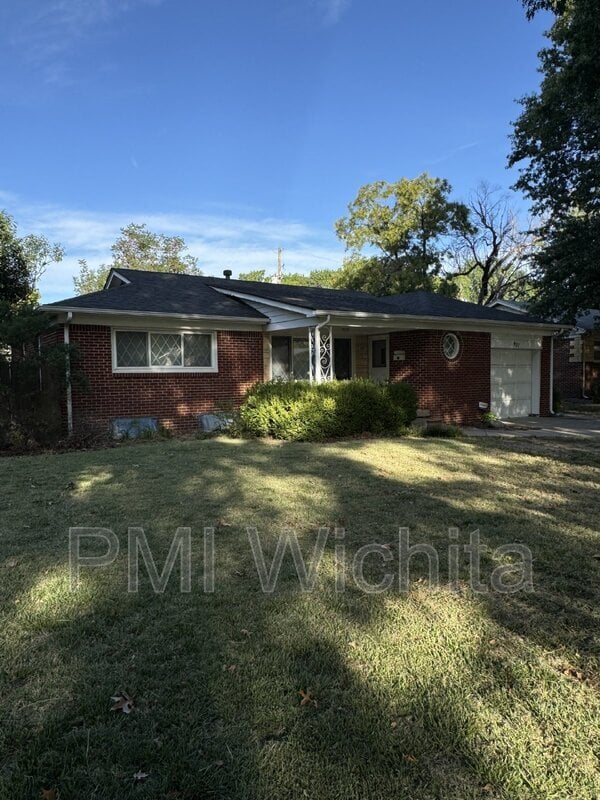 937 S Broadmoor St 937 S Broadmoor St Wichita KS 67207 Apartment Finder