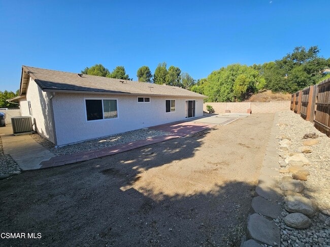 Building Photo - 14353 Loyola St