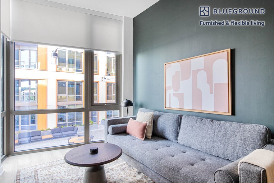 Building Photo - 2121 First Street Southwest-SI FL4-ID258