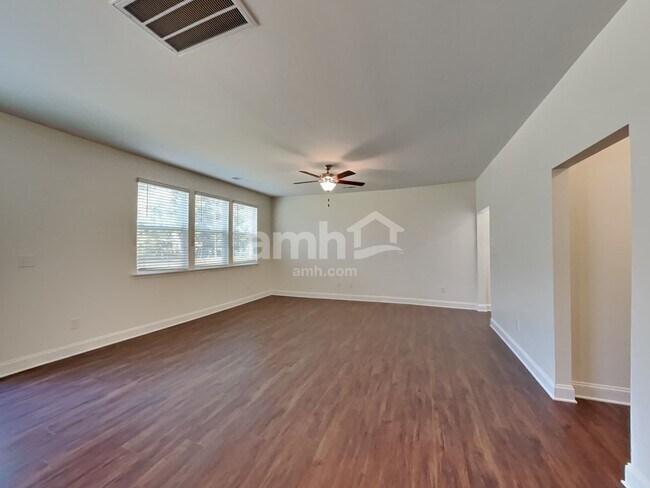 Building Photo - 11126 Hazel Gdns Dr