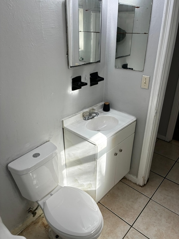 Building Photo - 5222 Lexington Ave