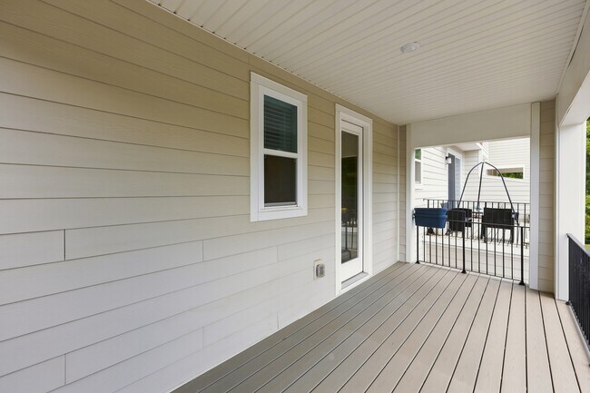 Building Photo - 2321 Aria Park Dr