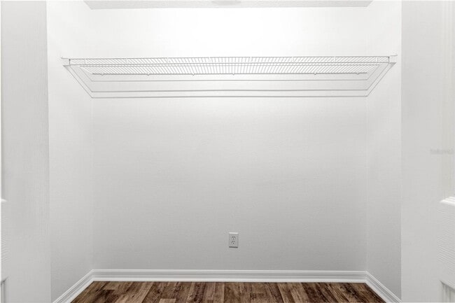 Building Photo - 3/2 Farm Home on 18.25 acres