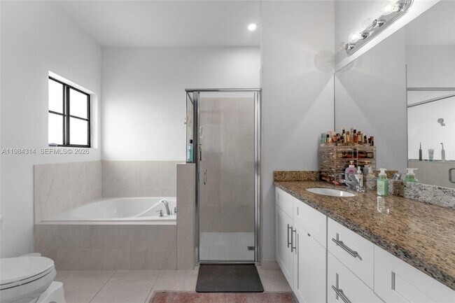 Building Photo - 17805 SW 114th Ct