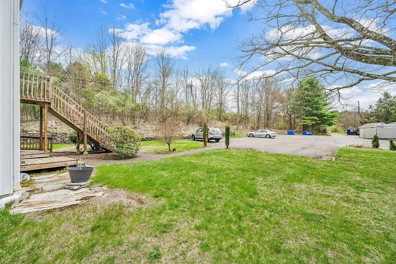 2 Deeded Parking - 26 Crystal Ln