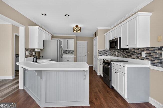 Building Photo - 3775 Peachbluff Ct