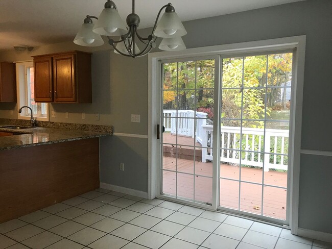 Building Photo - Scarborough-Sage Brush Drive: Lovely Colonial 3BR and 1.5BA available now $3,500.00 per month