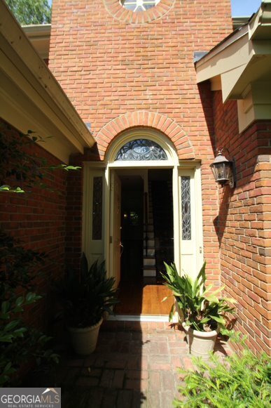 Building Photo - 55 Ivy Chase NE