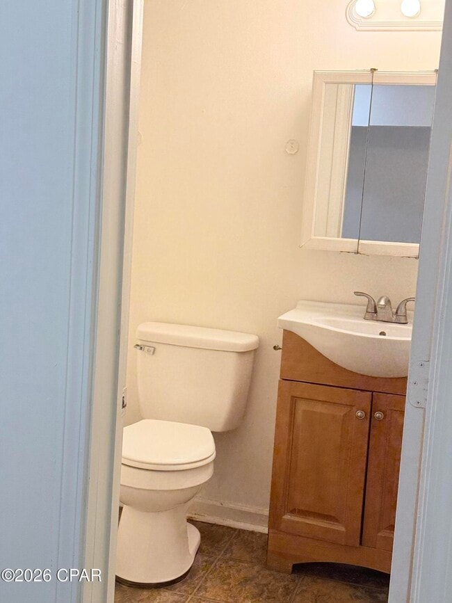 Building Photo - 237 Helen Ave