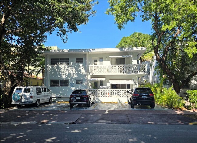 Primary Photo - 835 Meridian Ave