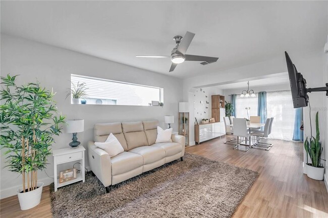 Building Photo - 2913 Bear Oak Dr