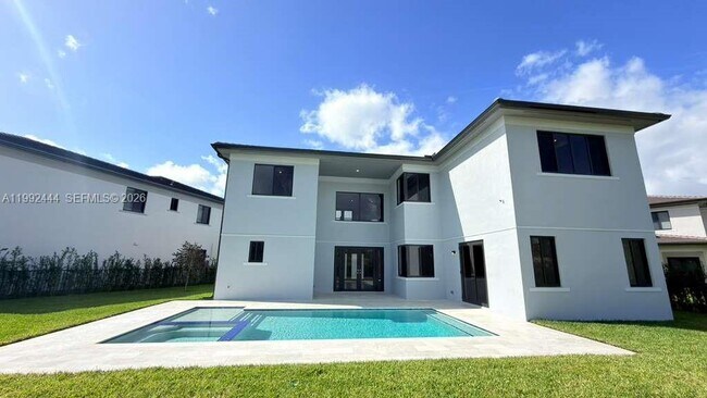 Building Photo - 19708 NE 14th Ave