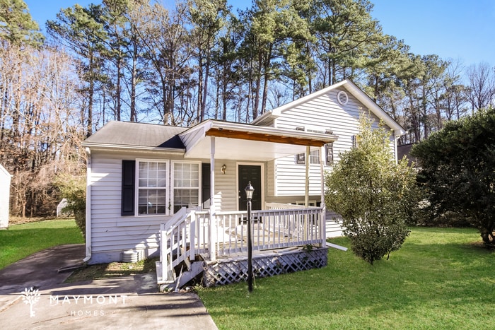 Building Photo - 2717 Midway Park Ct