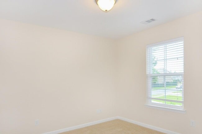 Building Photo - Available Soon!