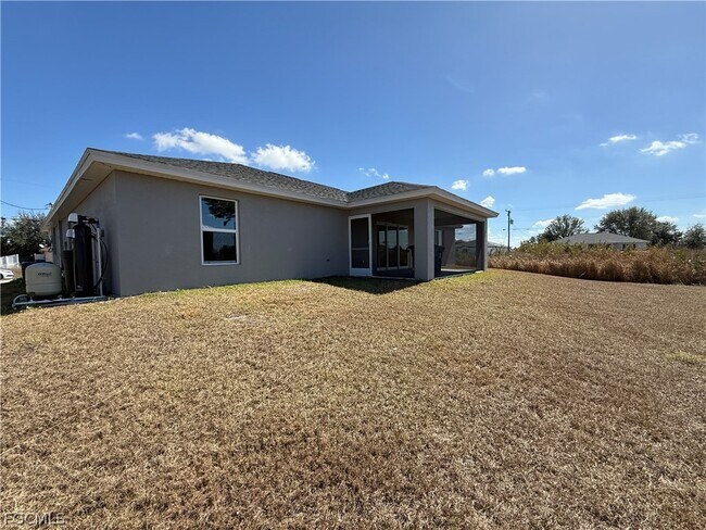 Building Photo - 5903 Ida Ave N