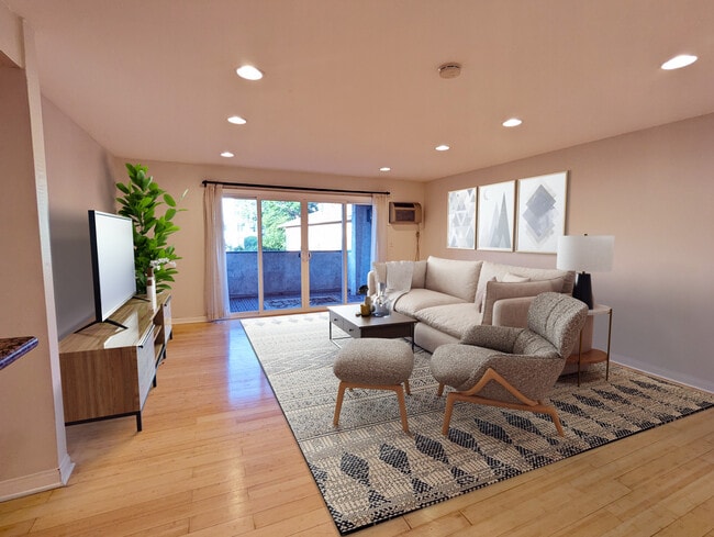 Primary Photo - 355 S Los Robles Ave