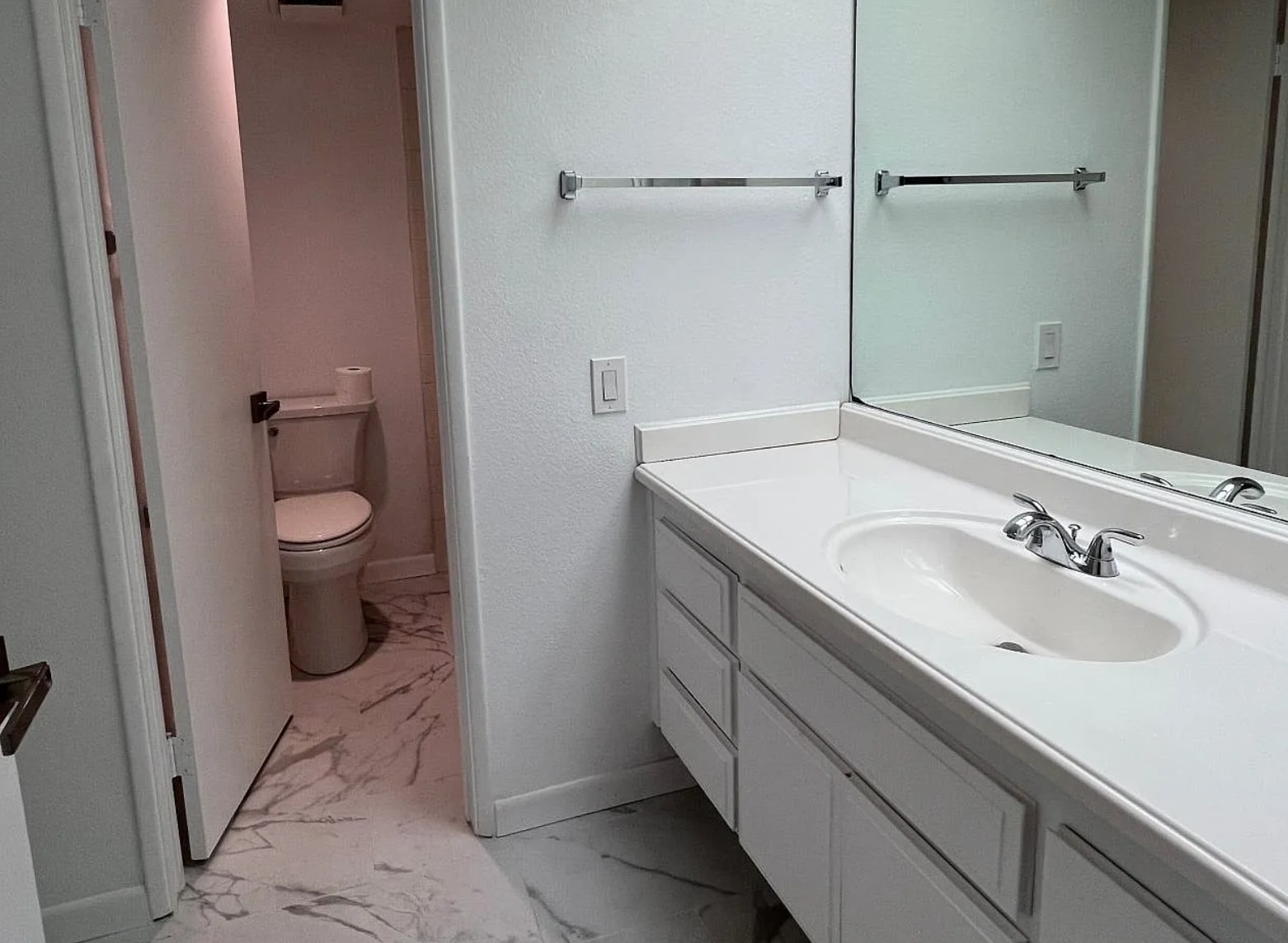 Building Photo - 2017 Normandy Ct