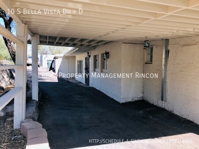 Building Photo - 10 S Bella Vista Dr