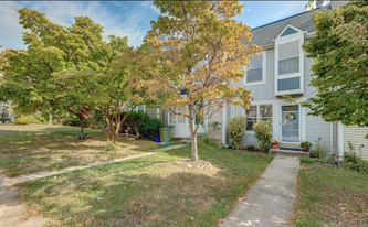 Building Photo - 15357 Gatehouse Terrace