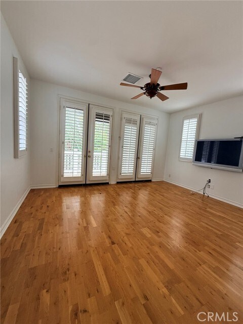 Building Photo - 3 New Dawn