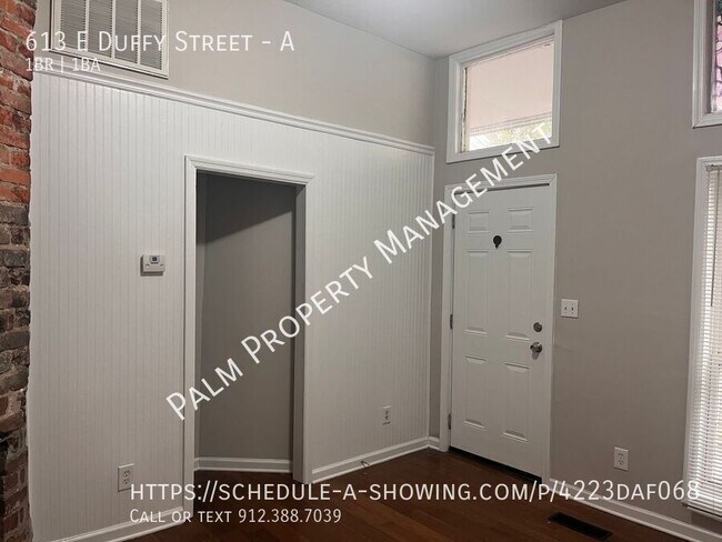 Building Photo - 613 E Duffy St