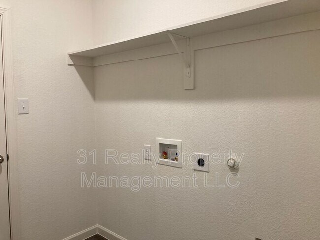 Building Photo - 2640 Salado Creek Ln