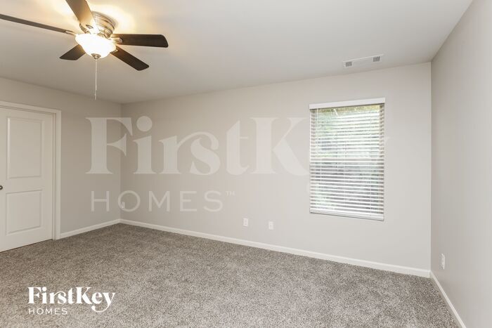 Building Photo - 840 Castilla Way