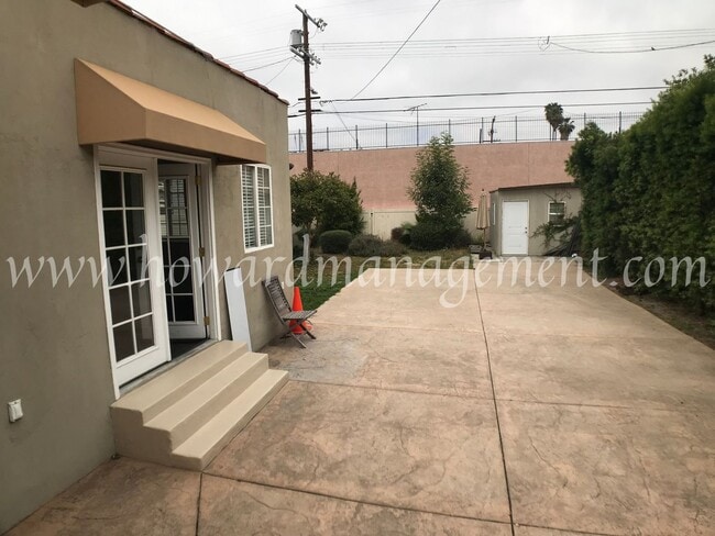 Building Photo - Beautifully remodeled Spanish style home with Granny Flat, Washer & Dryer, Large Backyard!