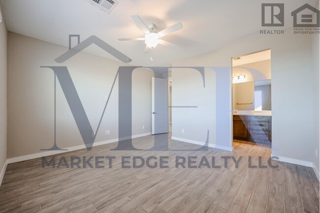 Building Photo - 3bed/2bath Home in North Scottsdale! Ready...