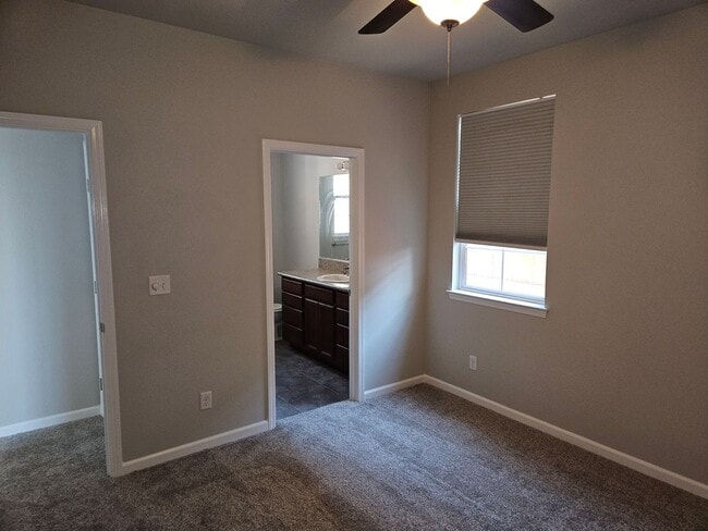 Building Photo - 675 Mission De Oro Dr