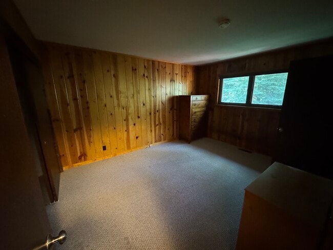 Building Photo - 510 Little Mountain Ln