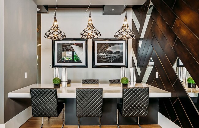 Building Photo - 1707 N Lafayette St