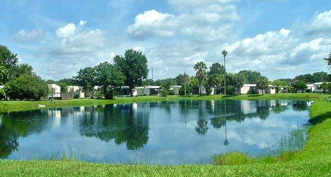 Building Photo - Haselton Village