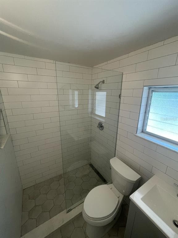 Building Photo - 367 Holt Ave