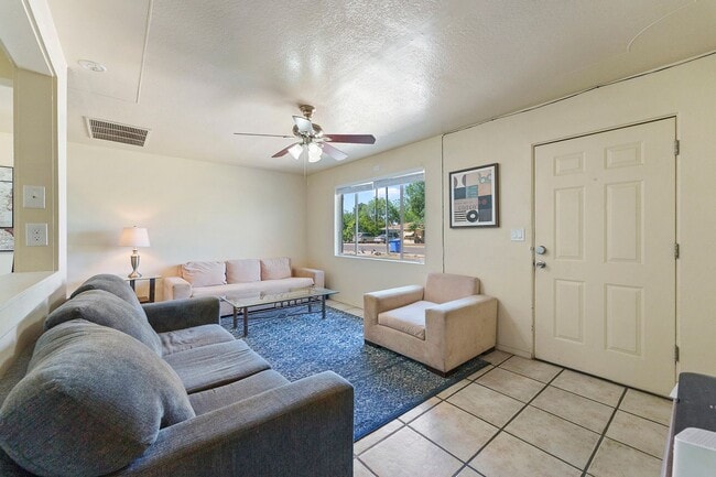Building Photo - ROOM FOR RENT IN LARGE HOME