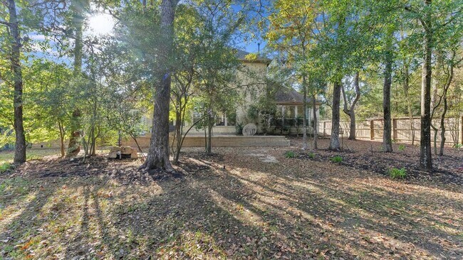 Building Photo - 3 N Fair Manor Cir