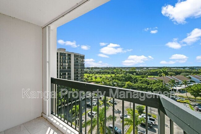 Building Photo - 2425 Presidential Way