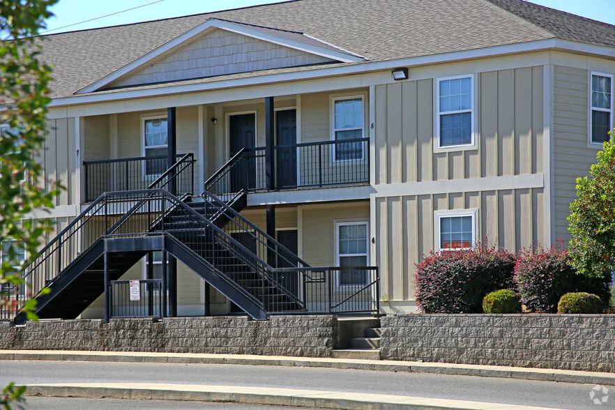 Primary Photo - Tifton Apartments