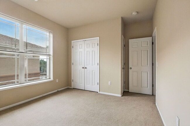 Building Photo - 8073 W 51st Pl