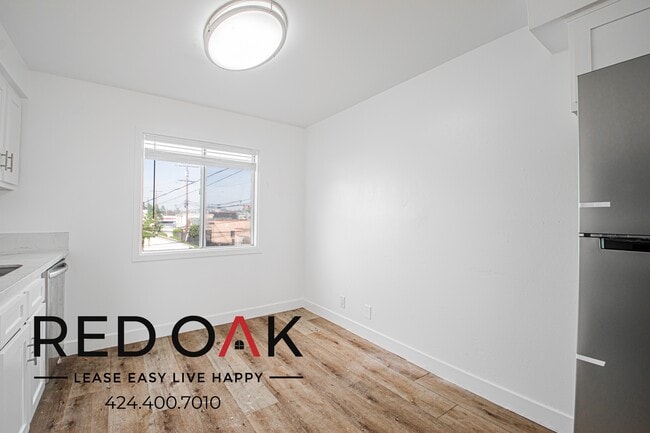 Building Photo - 1720 Cerritos Ave