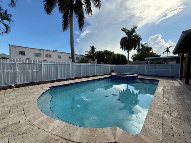Primary Photo - 12405 NW 7th St