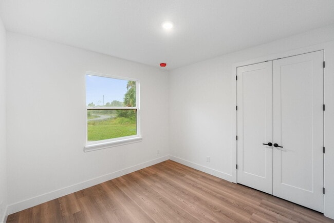 Building Photo - 3113 Nighthawk Ave