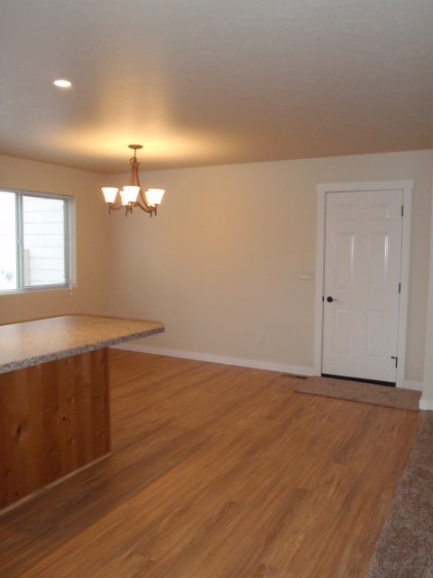 Building Photo - Half month free with a six month lease