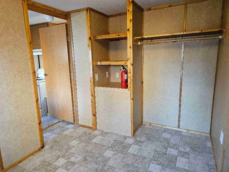 Building Photo - 22 3rd St