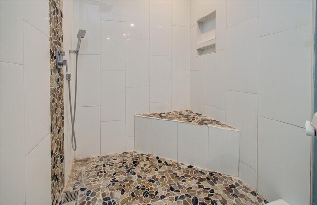 Building Photo - 26518 Cypresswood Dr