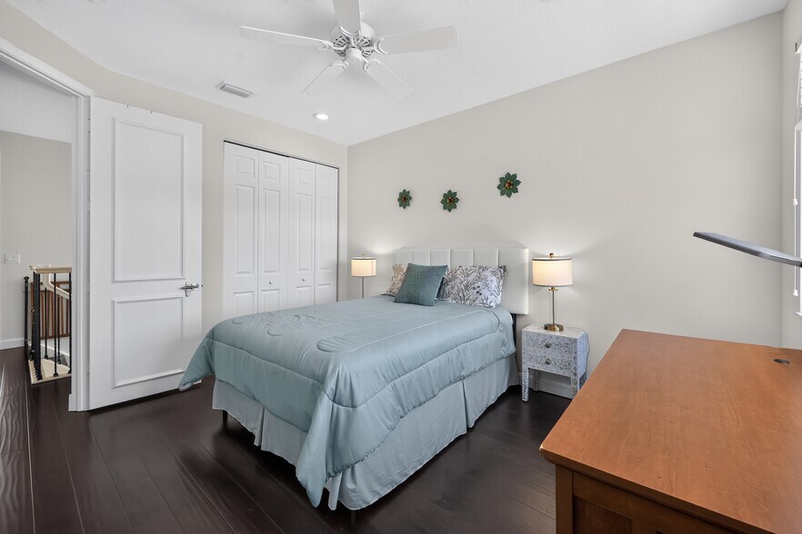 Building Photo - 143 Isle Verde Way