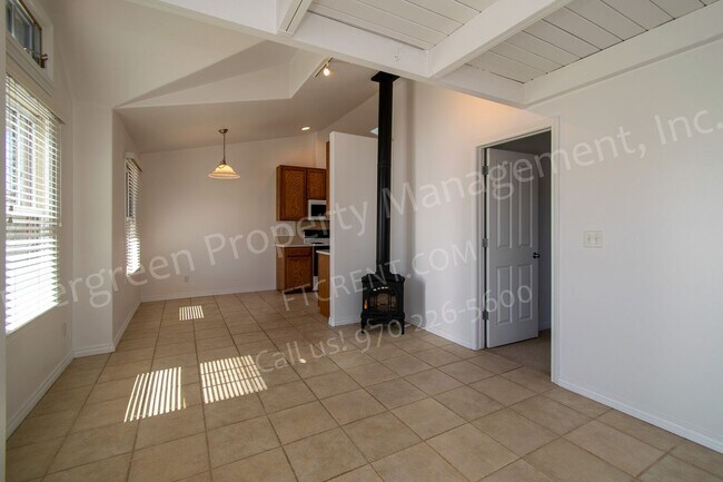 Building Photo - Spacious Loft in Old Town Fort Collins