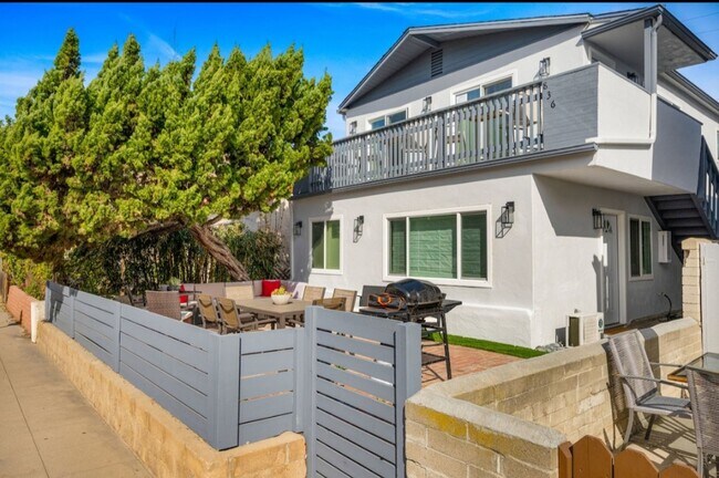 Primary Photo - Newly Remodeled and Fully furnished- Missi...
