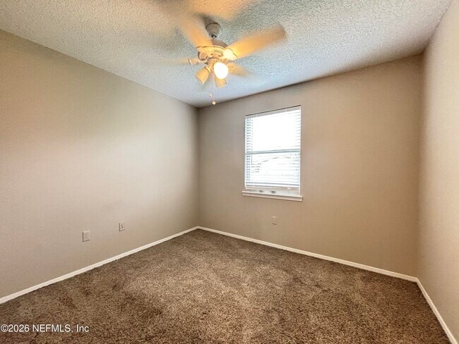 Building Photo - 1270 Tahoe Ct