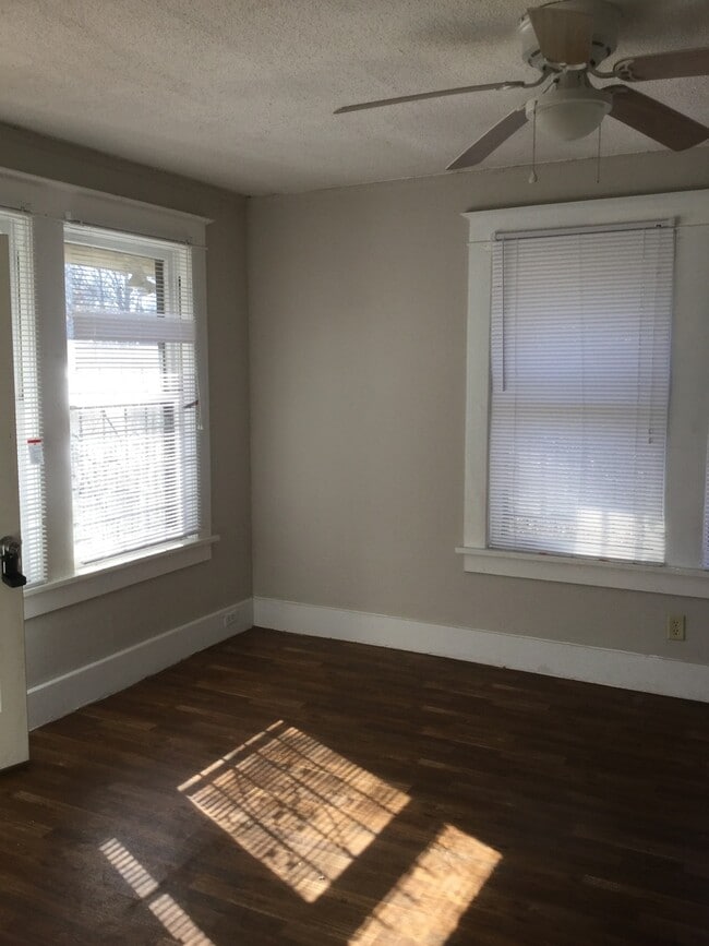 Building Photo - 1 Bedroom, 1 Bathroom Near UOM and Echles St